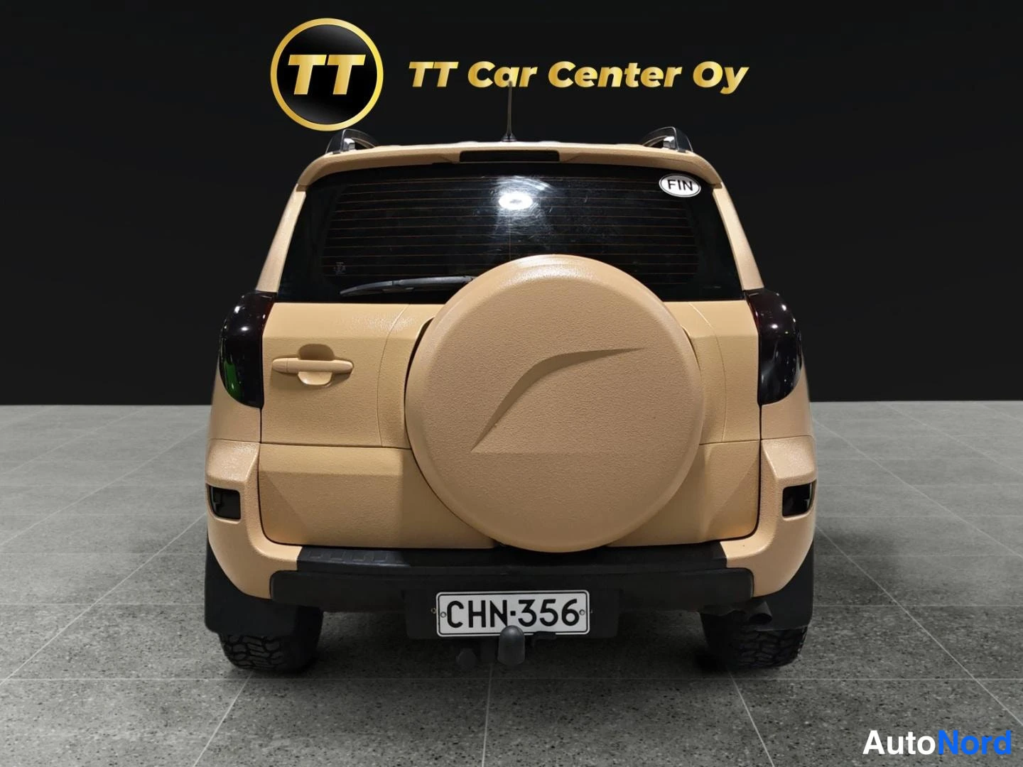 Beige Toyota RAV4 2010, takaa, kuva 8