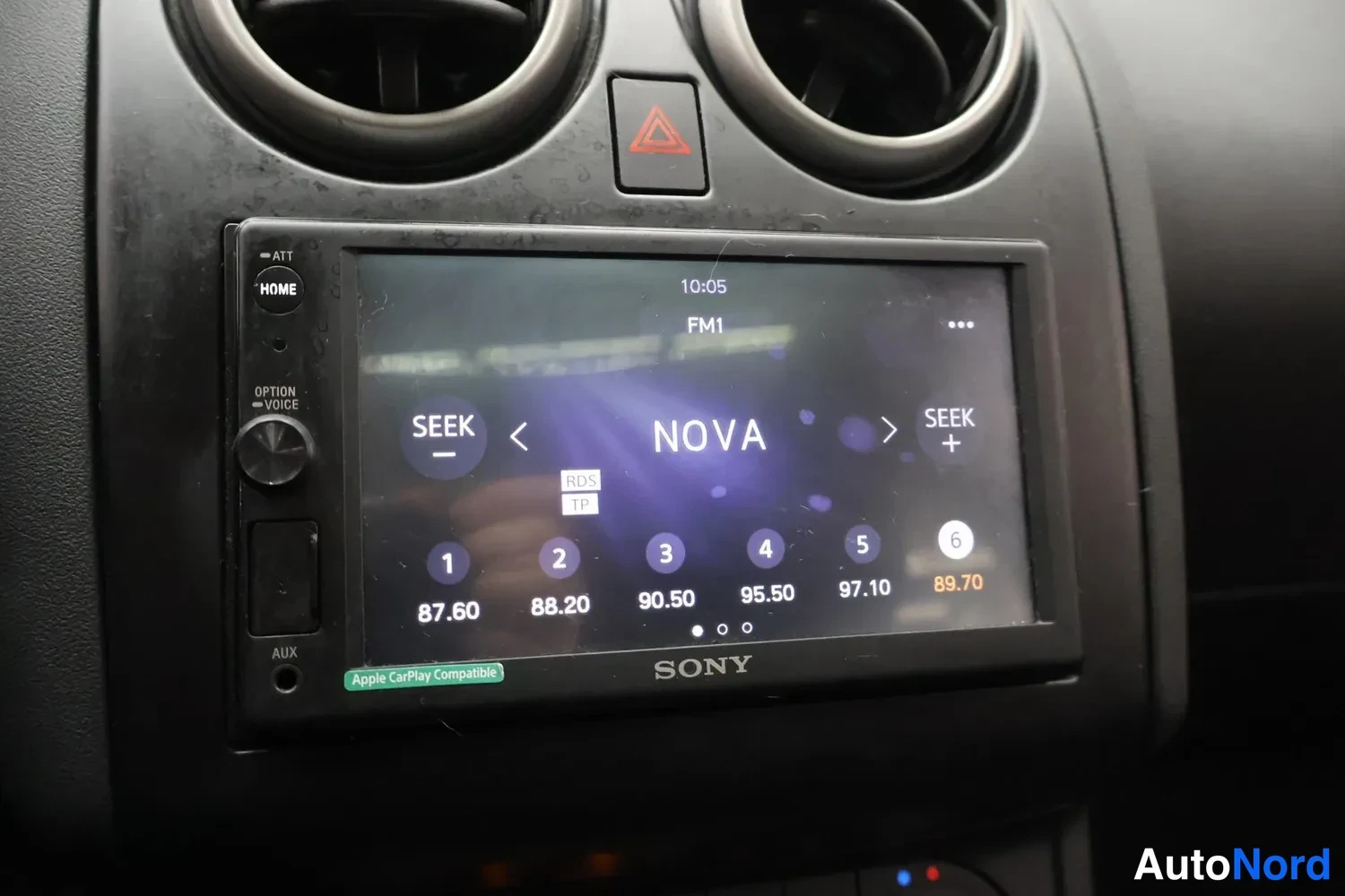 Violetti Nissan Qashqai+2 2011, kuva 23