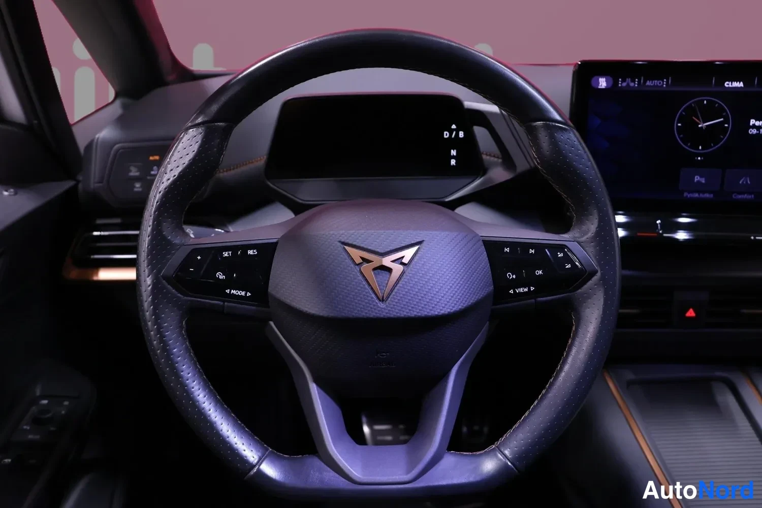 Valkoinen Cupra Born 2022, yksityiskohta, kuva 15