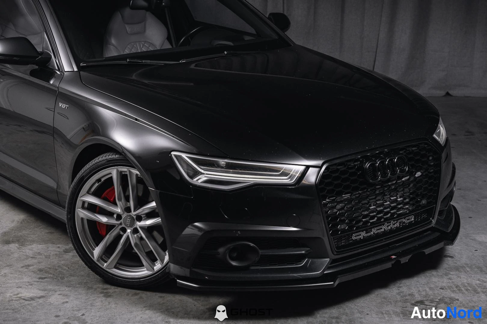 Musta Audi A6 2016, etuviisto, keula oikealle, kuva 3