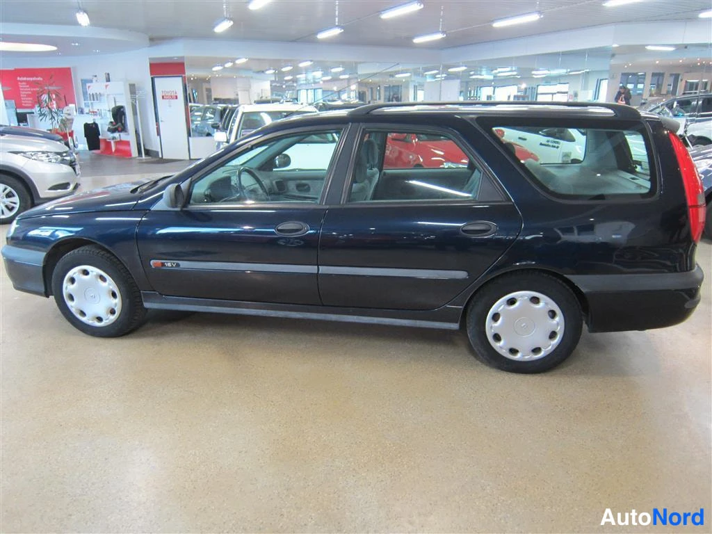 Sininen Renault Laguna 1999, sivulta, kuva 4