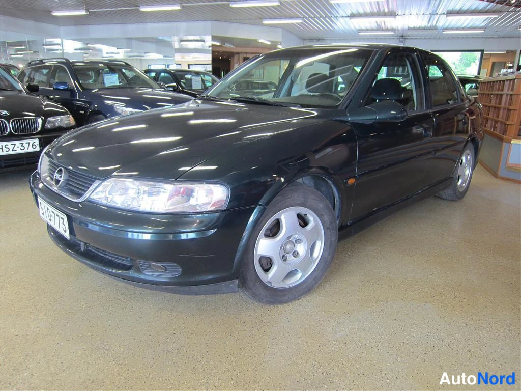 Opel Vectra 1,6 16V CD 1999