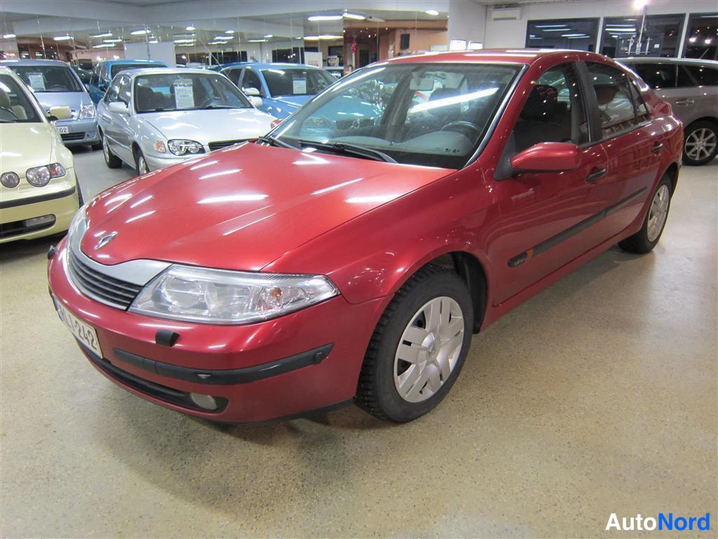 Renault Laguna 1,8 16V Authentique 2001