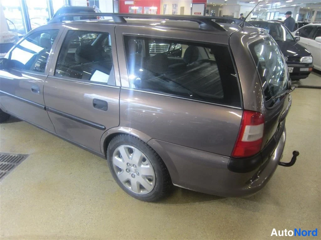Beige Opel Vectra 1998, takaviisto, kuva 6