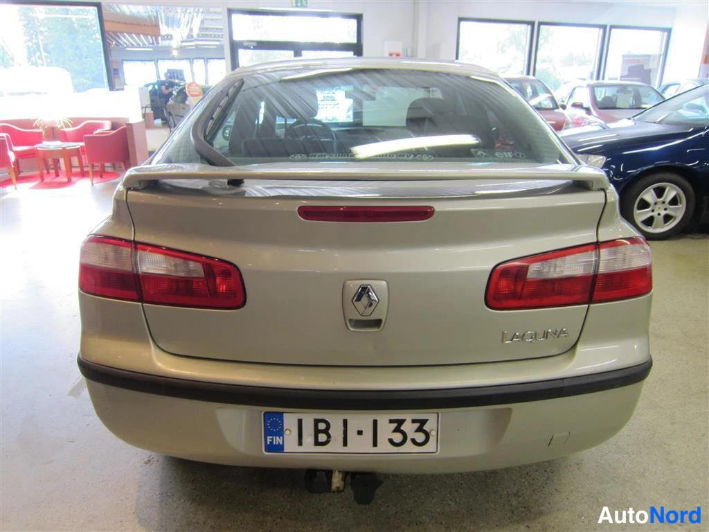 Beige Renault Laguna 2005, takaa, kuva 5