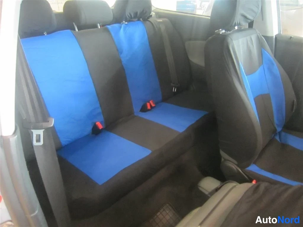 Sininen Seat Ibiza 2003, takaistuimet, kuva 11