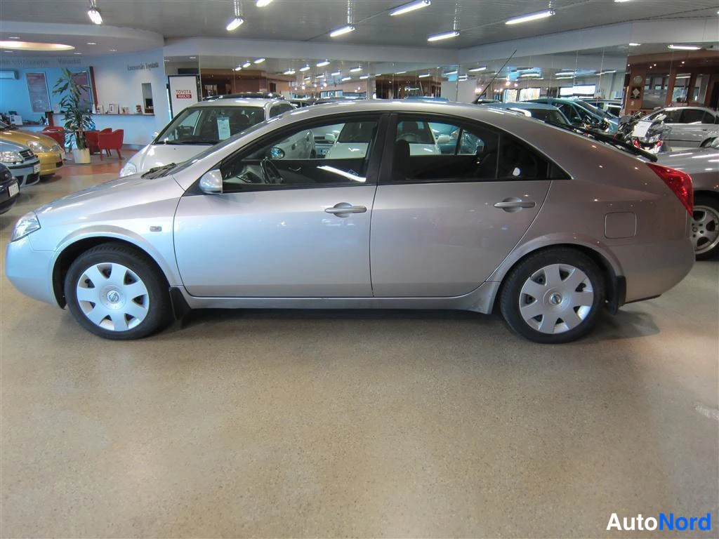 Hopea Nissan Primera 2002, sivulta, kuva 3