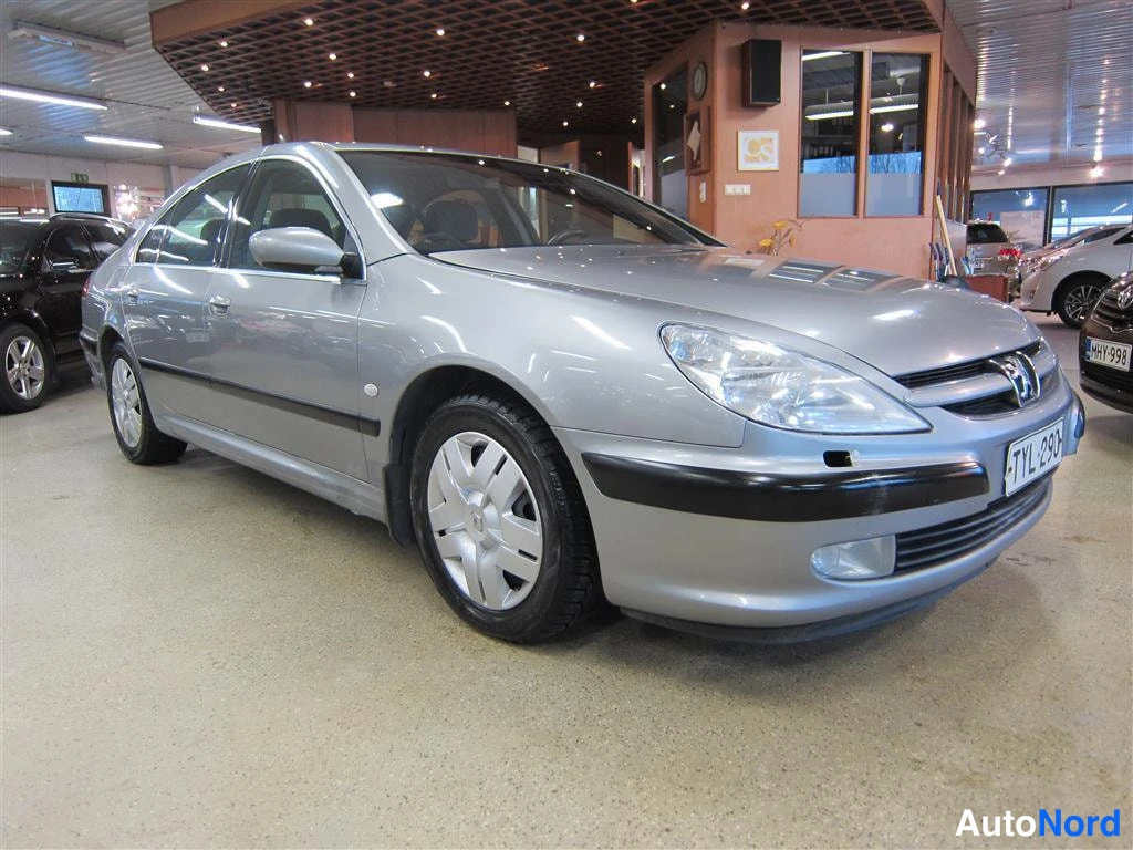 Harmaa Peugeot 607 2001, etuviisto, keula oikealle, kuva 2