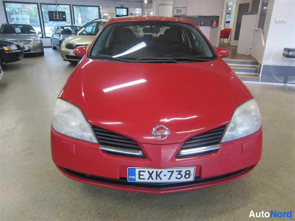 Punainen Nissan Primera 2005, kuva 21