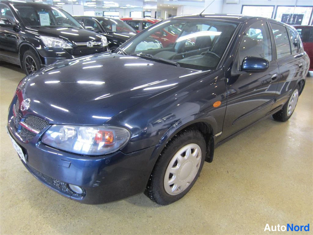 Nissan Almera 1,5 Luxury 2005