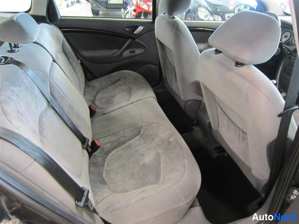 Harmaa Citroen C5 2007, takaistuimet, kuva 10