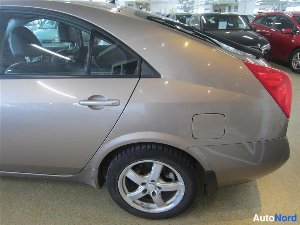 Beige Nissan Primera 2007, takaviisto, kuva 6