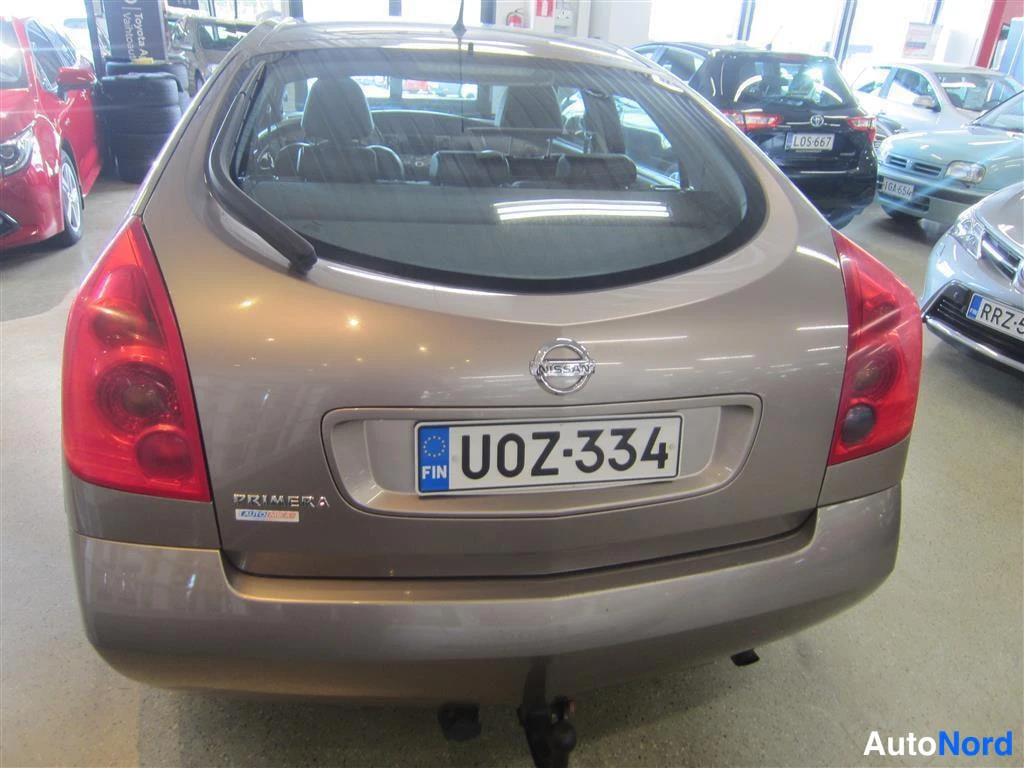 Beige Nissan Primera 2007, takaa, kuva 8