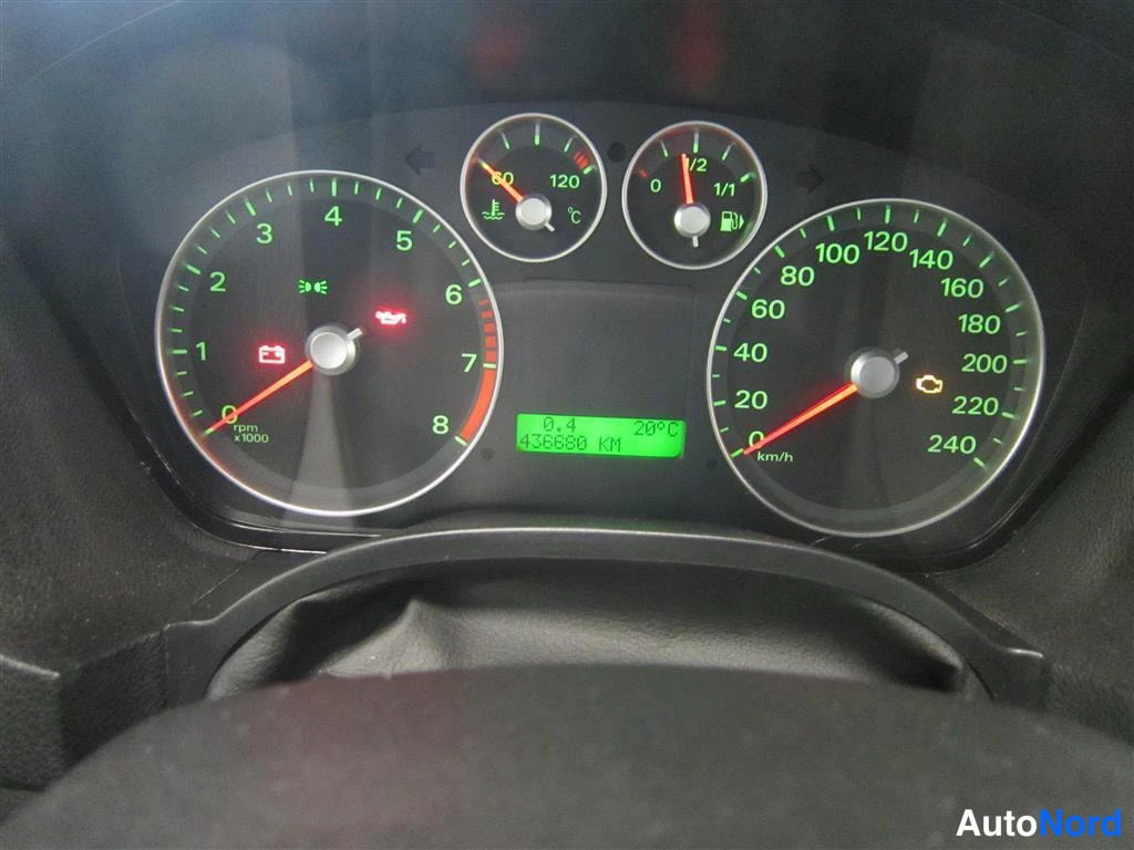 Sininen Ford Focus C-Max 2005, yksityiskohta, kuva 17