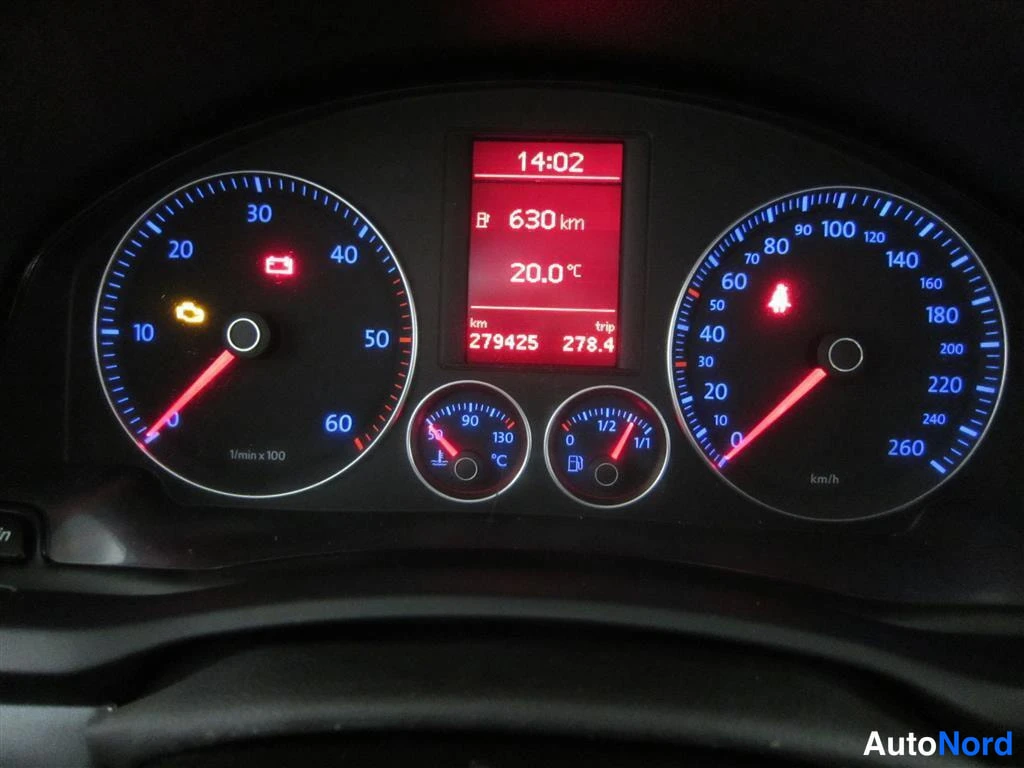 Beige Volkswagen Jetta 2008, yksityiskohta, kuva 17