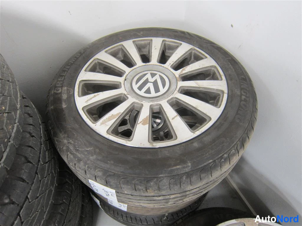 Beige Volkswagen Jetta 2008, yksityiskohta, kuva 18