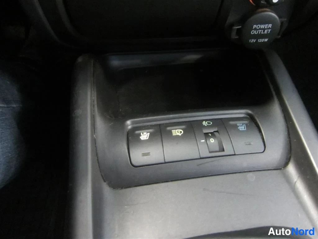 Beige Hyundai Elantra 2006, yksityiskohta, kuva 19