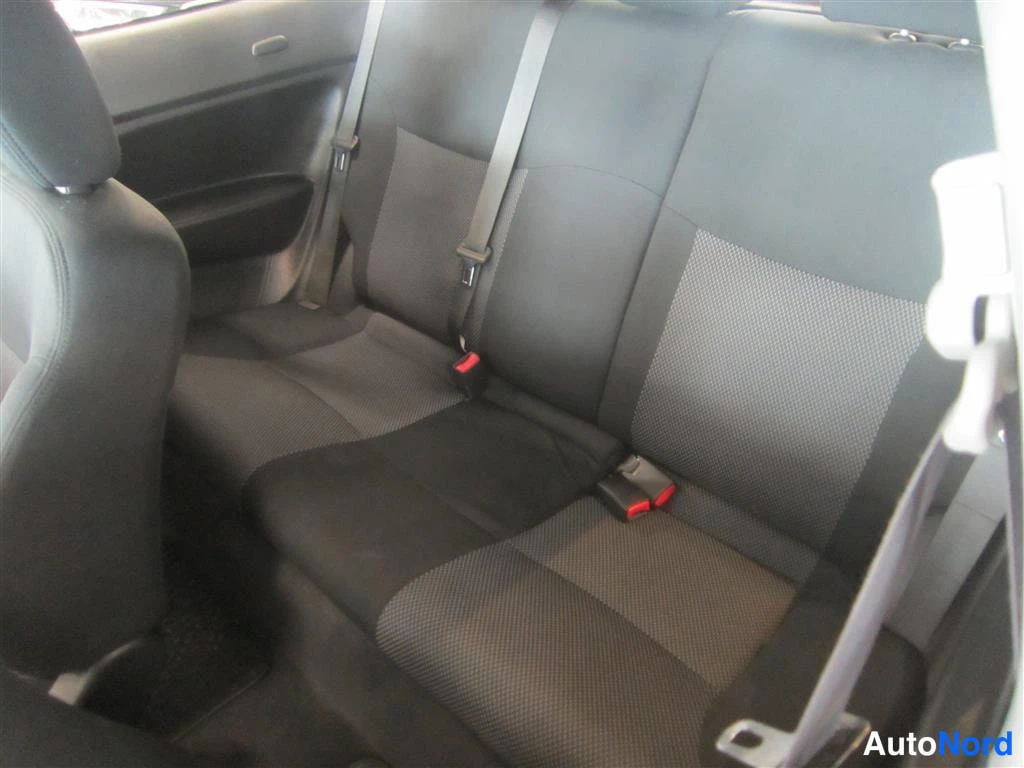 Grå Honda Civic 2004, baksäten, bild 11