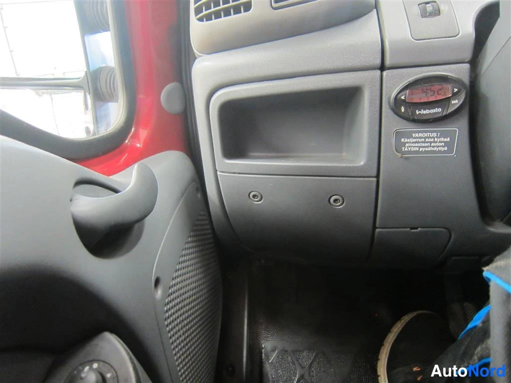 Punainen Fiat Ducato 2006, ohjaamo, kuva 9