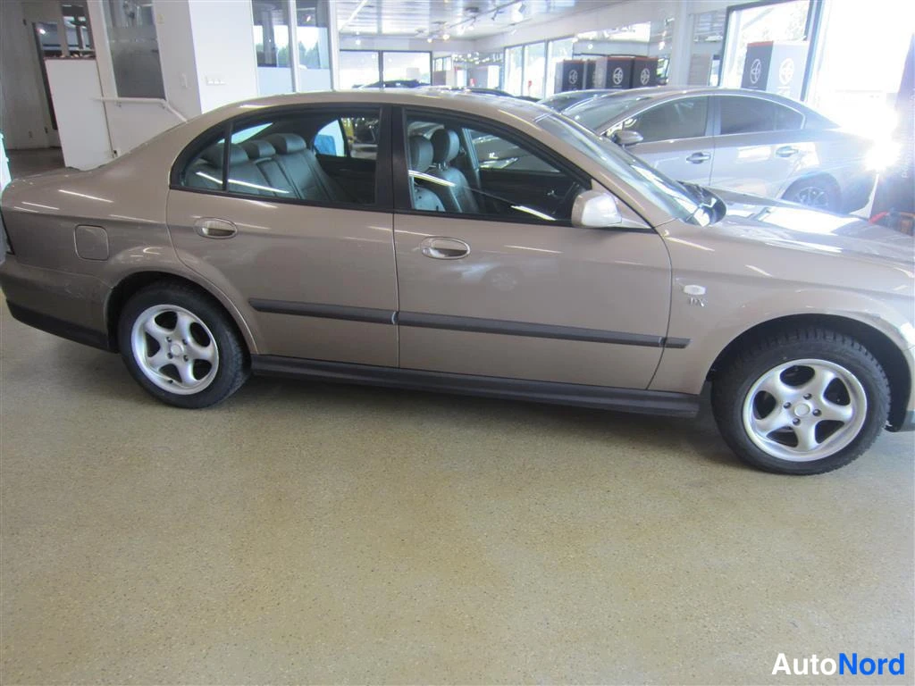 Beige Chevrolet Evanda 2006, sivulta, kuva 5