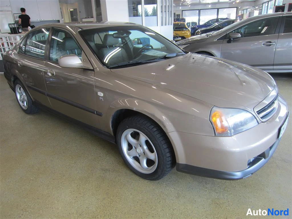 Beige Chevrolet Evanda 2006, etuviisto, keula oikealle, kuva 2