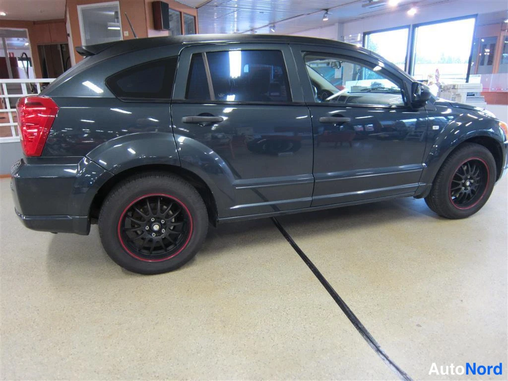 Sininen Dodge Caliber 2008, sivulta, kuva 4