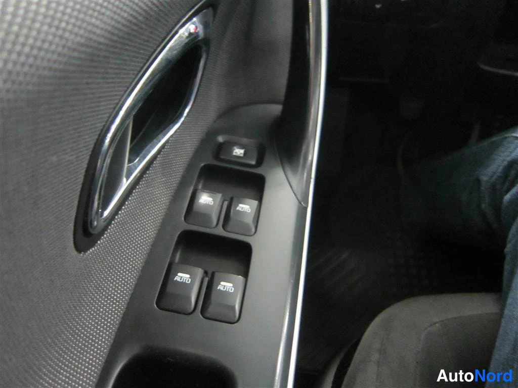 Beige Kia Ceed 2012, yksityiskohta, kuva 19