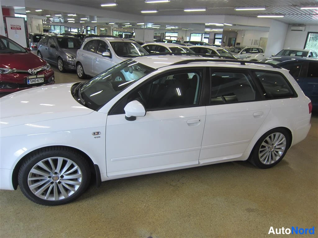 Valkoinen Seat Exeo ST 2011, sivulta, kuva 4