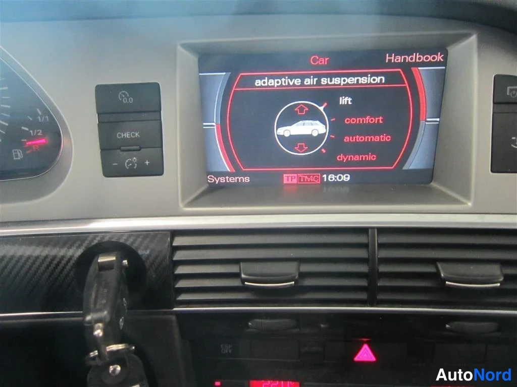 Valkoinen Audi A6 2008, yksityiskohta, kuva 17
