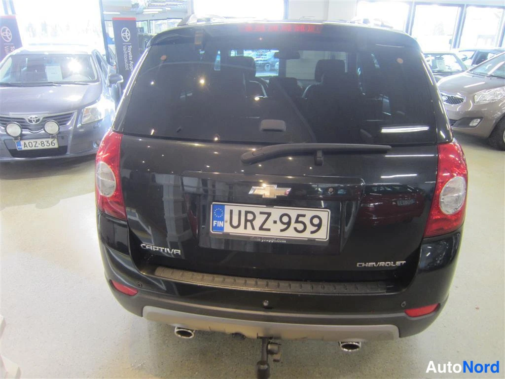 Hopea Chevrolet Captiva 2012, takaa, kuva 8