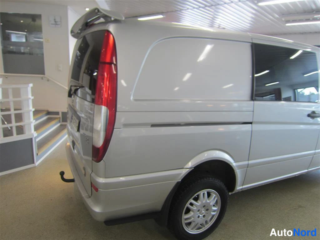 Harmaa Mercedes-benz Vito 2007, takaviisto, kuva 7