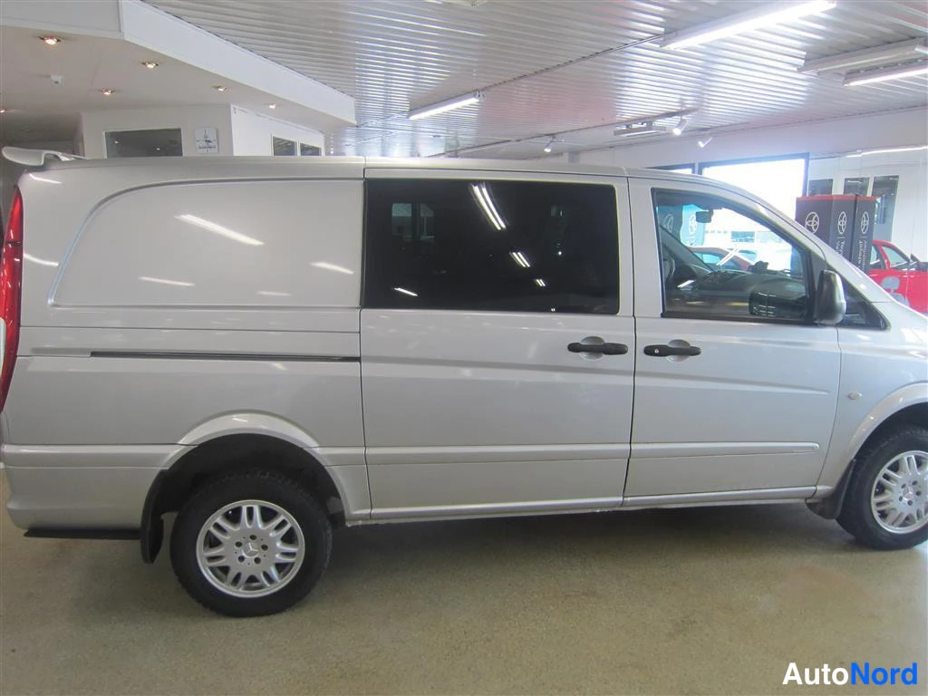 Harmaa Mercedes-benz Vito 2007, sivulta, kuva 5
