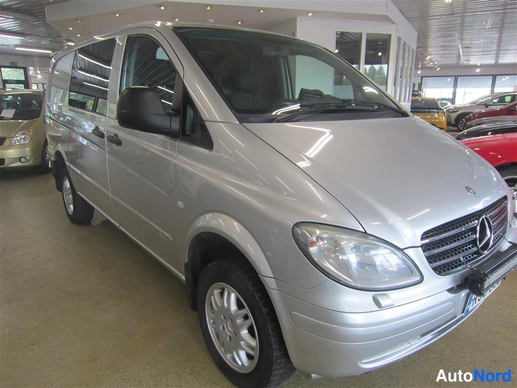 Harmaa Mercedes-benz Vito 2007, etuviisto, keula oikealle, kuva 2