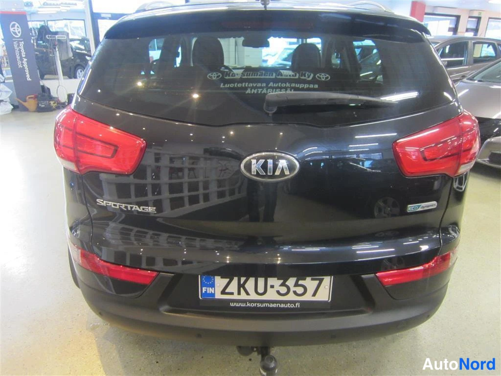 Musta Kia Sportage 2016, takaa, kuva 8