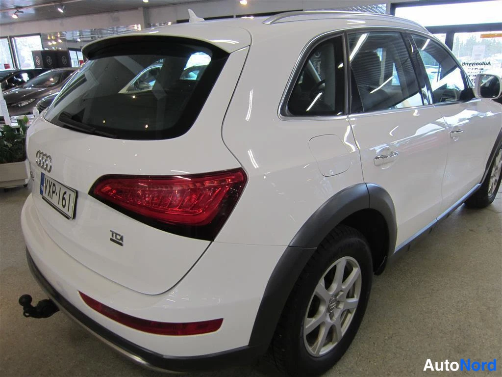 White Audi Q5 2015, rear three-quarter, photo 7