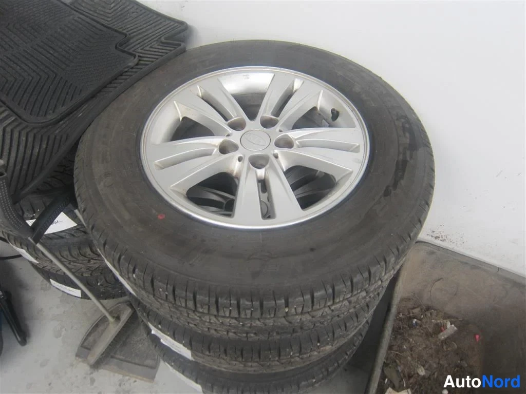 Valkoinen Kia Sportage 2013, yksityiskohta, kuva 21