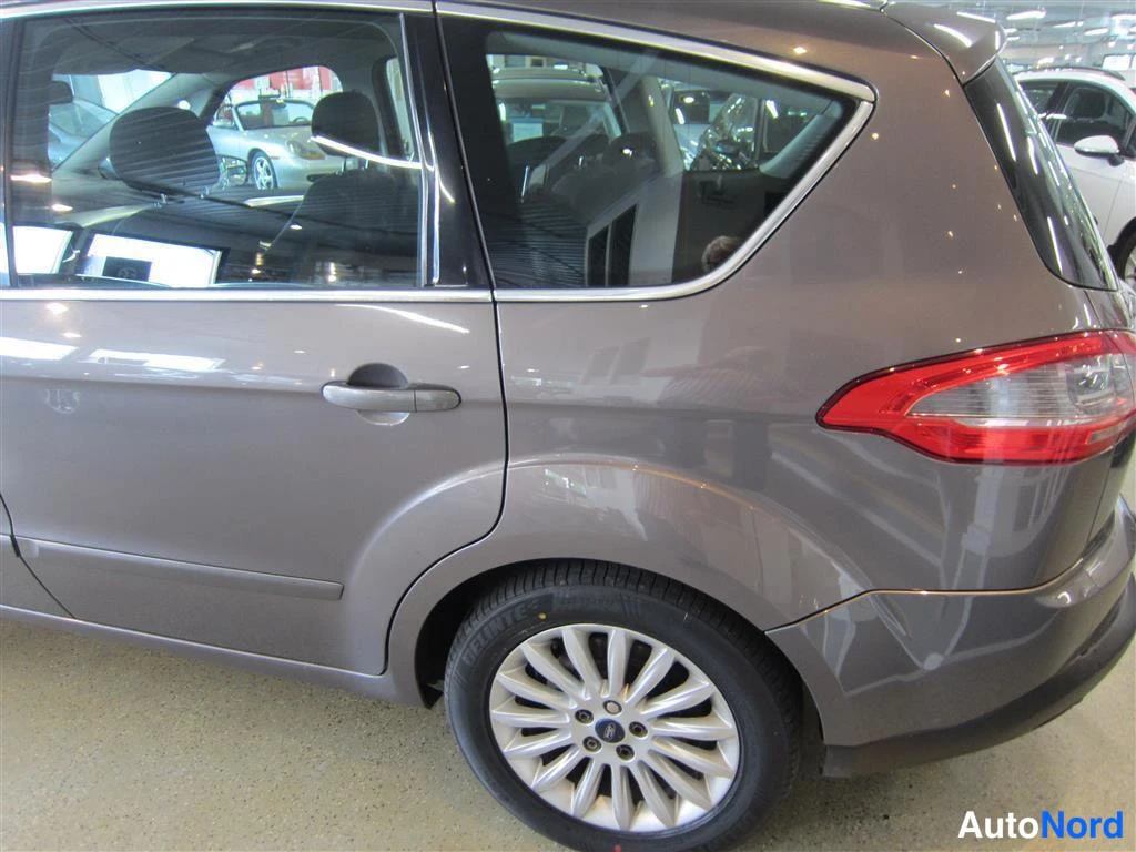 Beige Ford S-MAX 2012, takaviisto, kuva 6