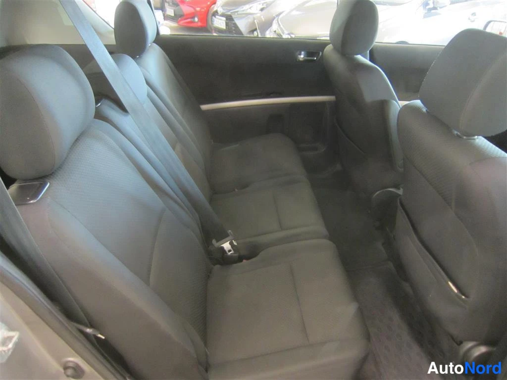 Beige Toyota Corolla Verso 2005, takaistuimet, kuva 14