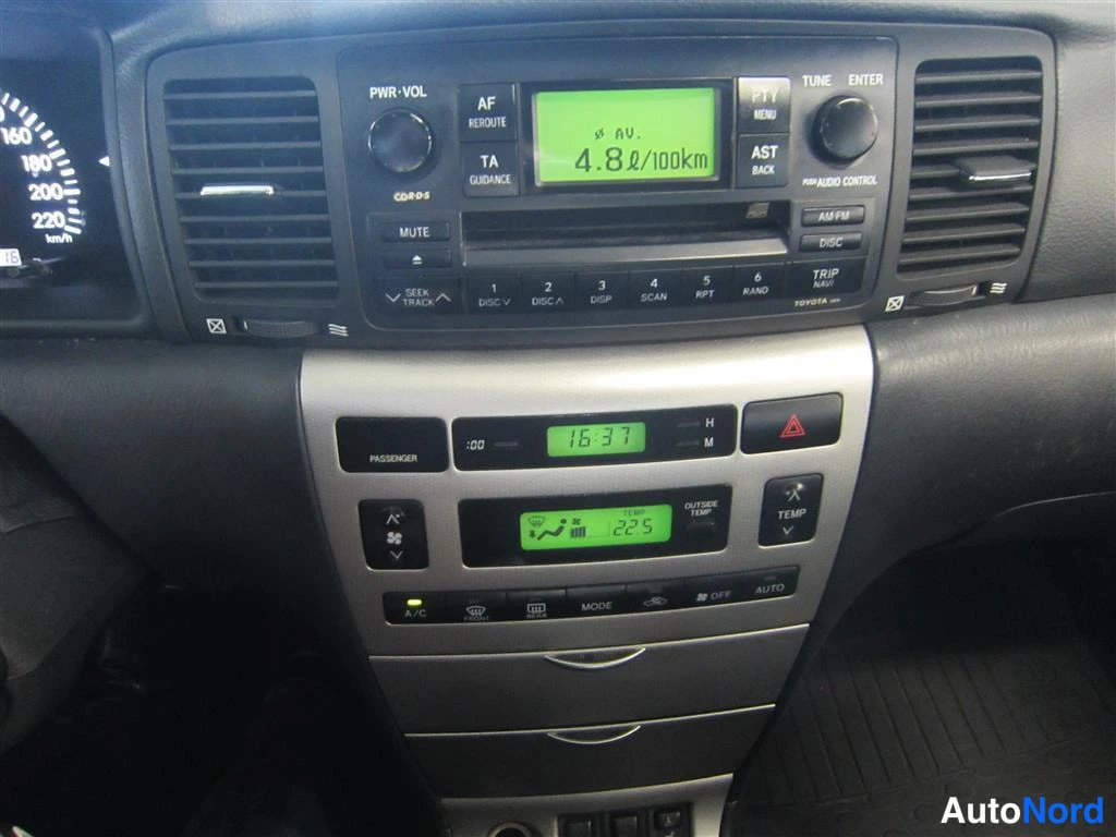 Hopea Toyota Corolla 2005, yksityiskohta, kuva 16