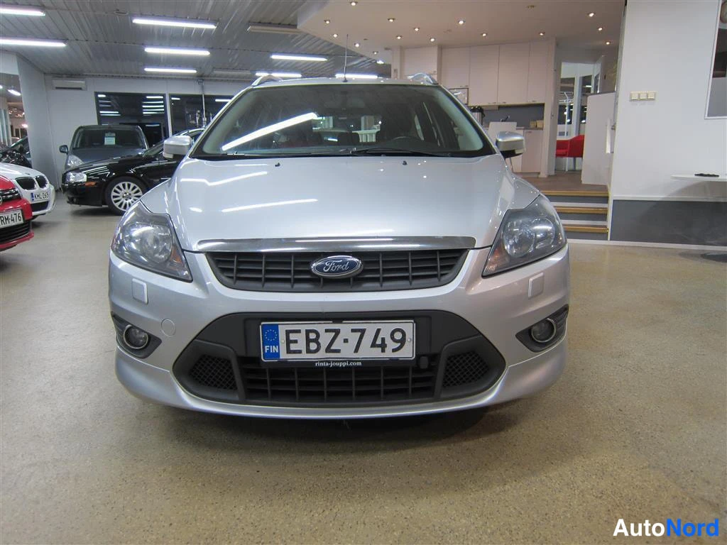 Hopea Ford Focus 2009, edestä, kuva 3
