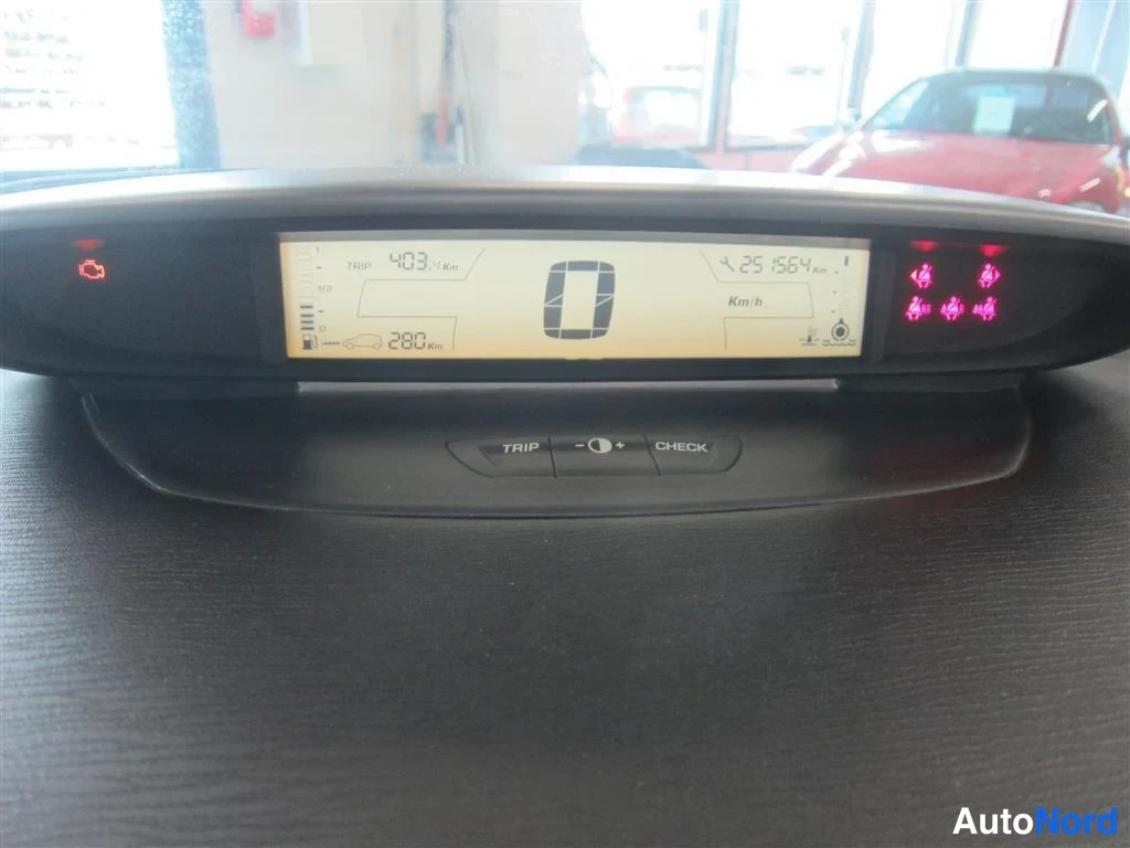 Harmaa Citroen C4 2007, yksityiskohta, kuva 15