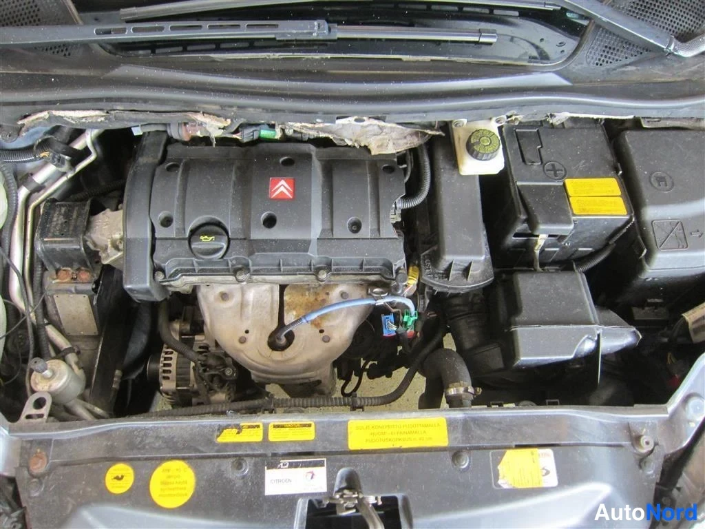 Harmaa Citroen C4 2007, moottoritila, kuva 14