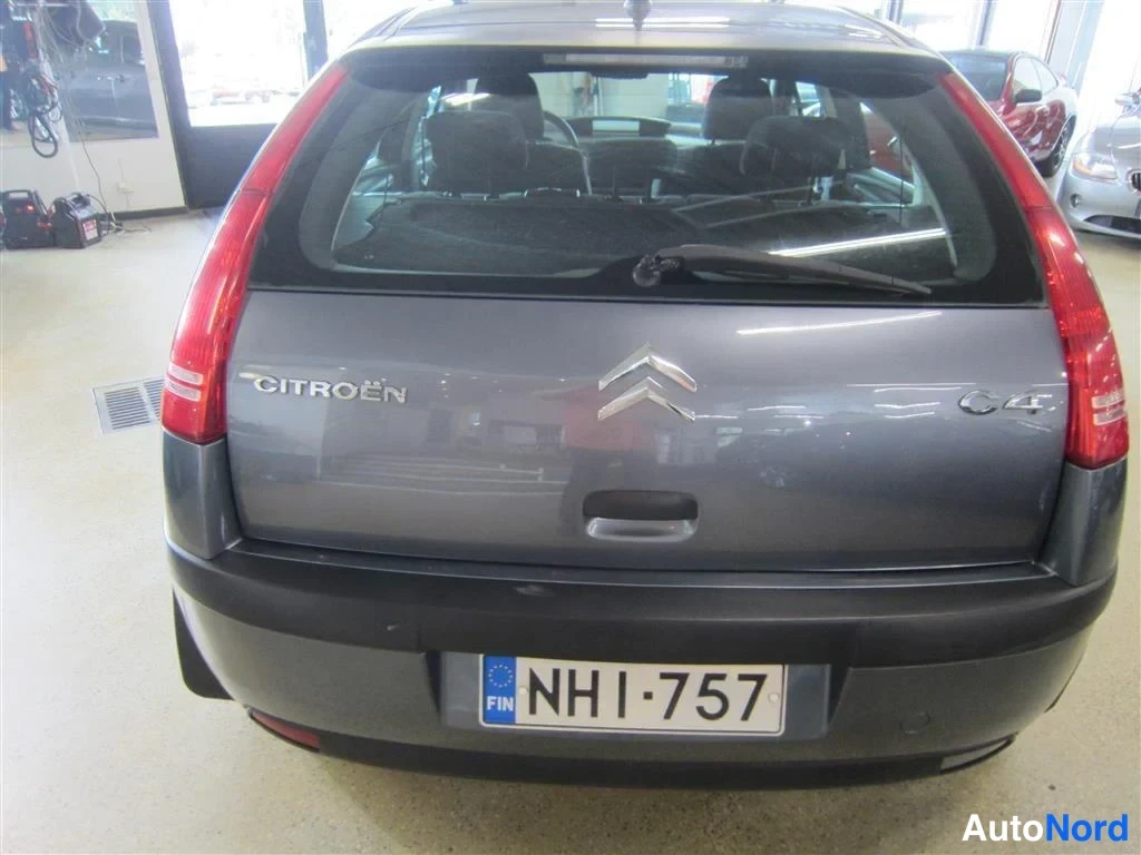 Harmaa Citroen C4 2007, takaa, kuva 7