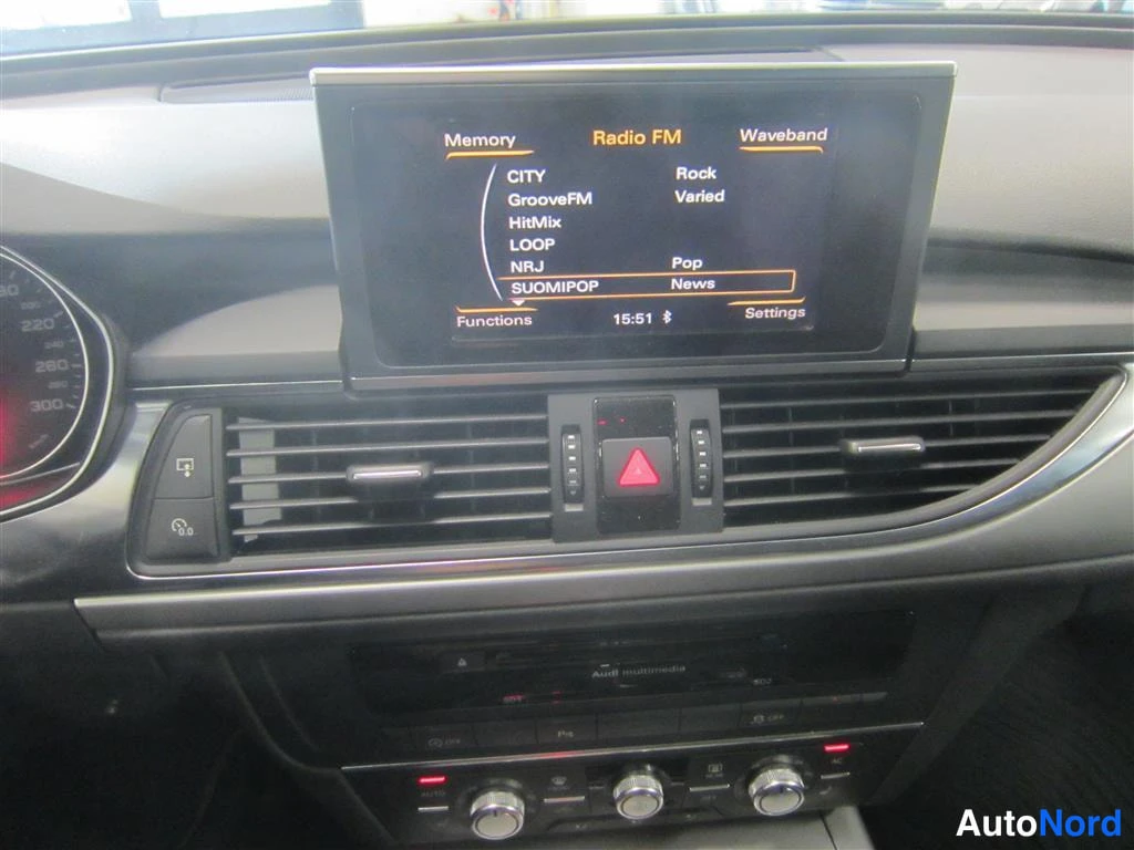 Musta Audi A6 2012, yksityiskohta, kuva 16