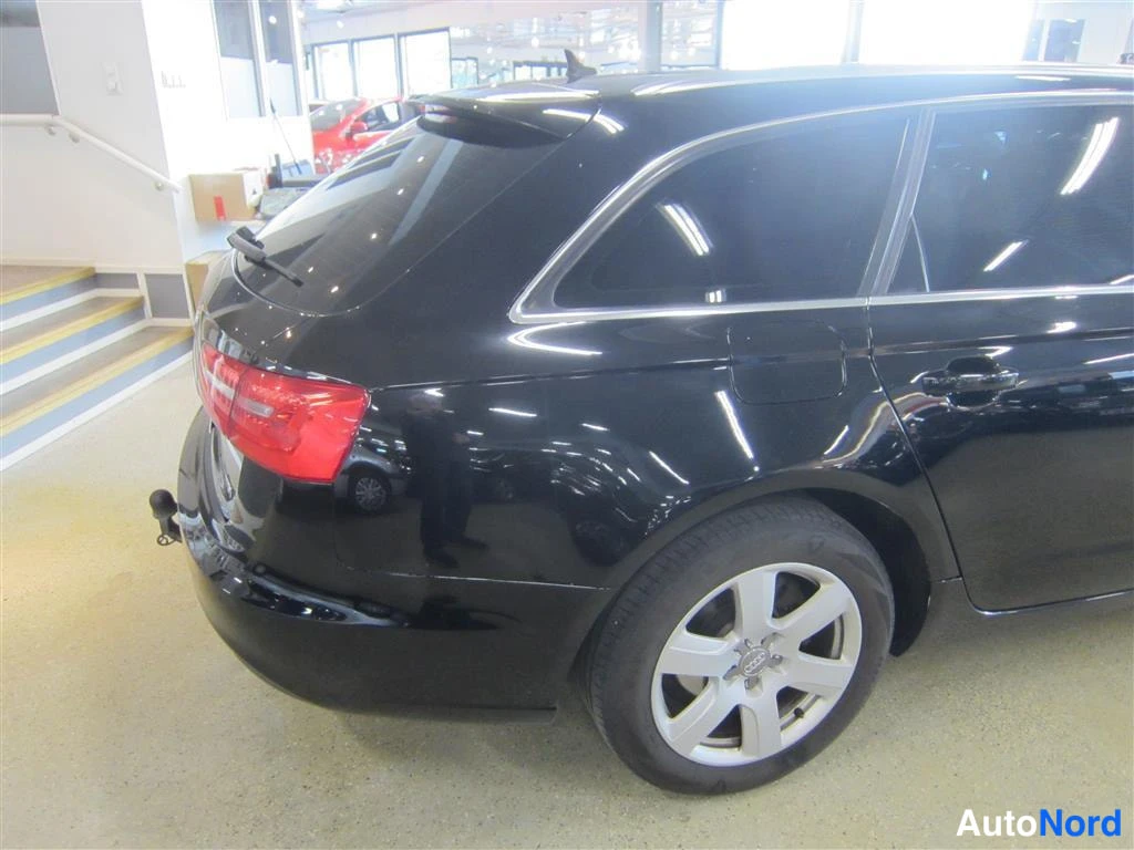 Musta Audi A6 2012, takaviisto, kuva 5