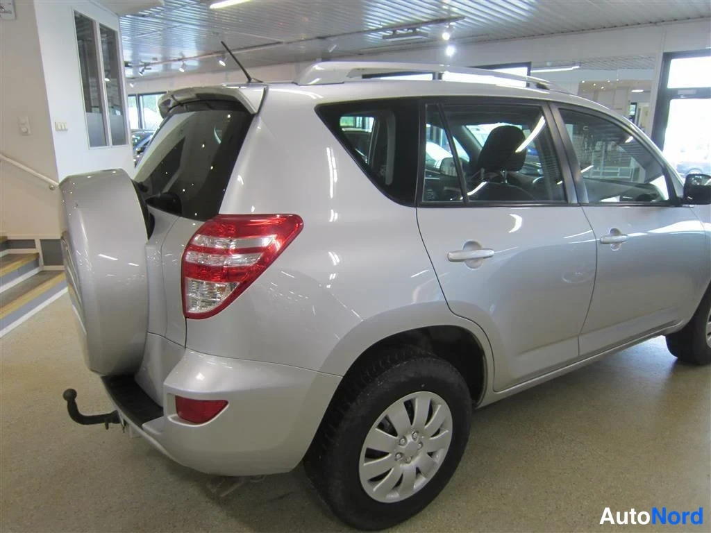 Hopea Toyota RAV4 2010, takaviisto, kuva 7