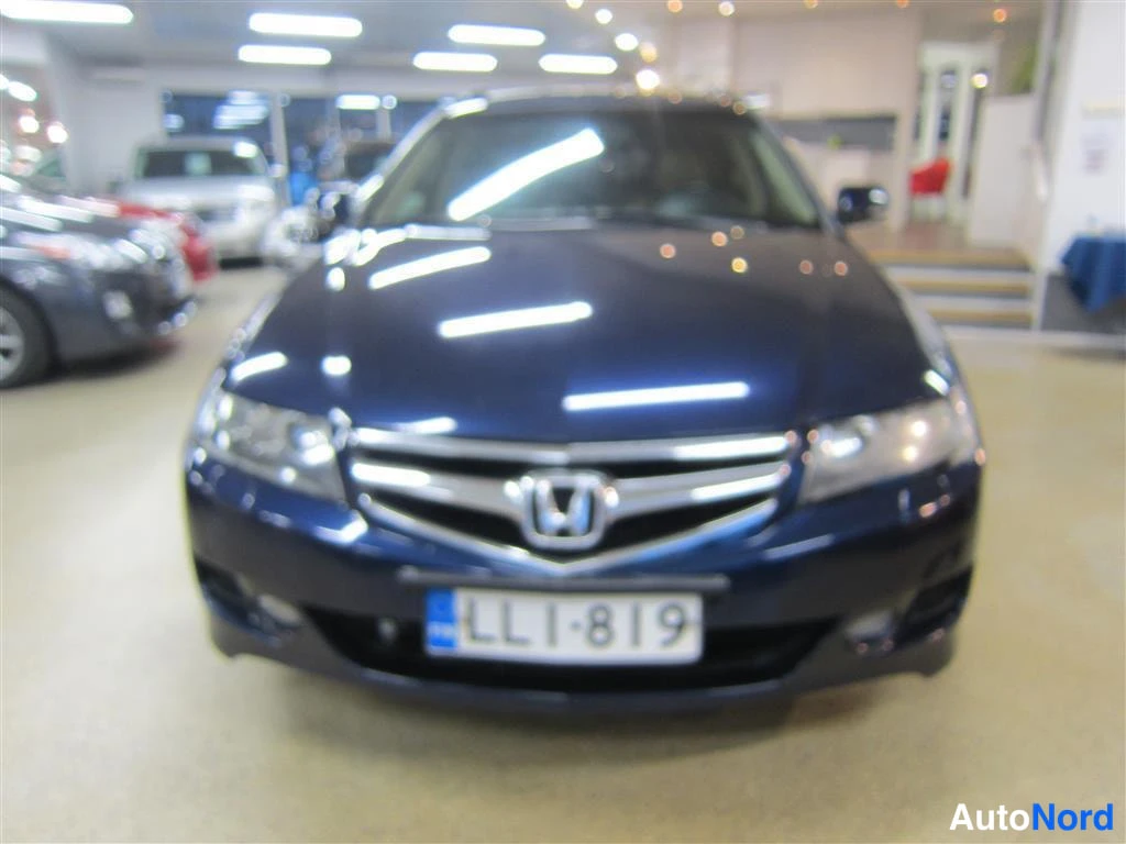 Sininen Honda Accord 2006, edestä, kuva 2