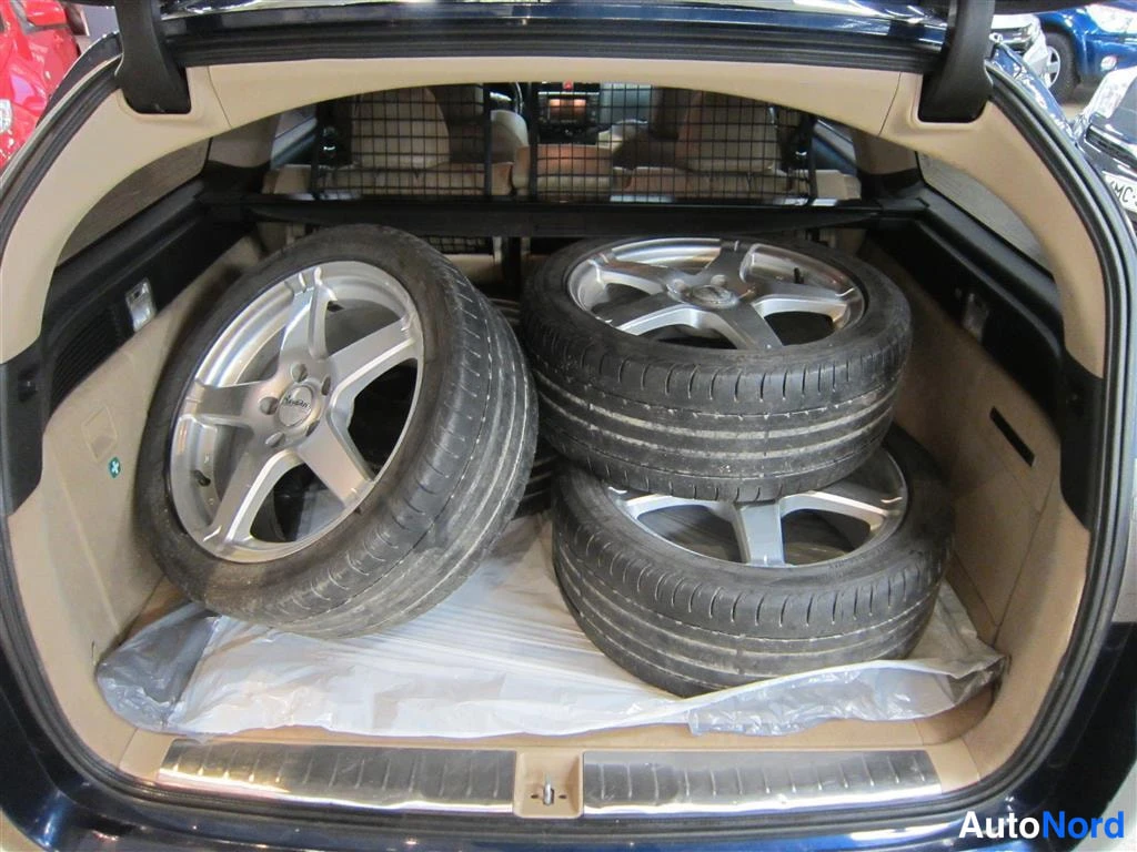 Sininen Honda Accord 2006, tavaratila, kuva 10