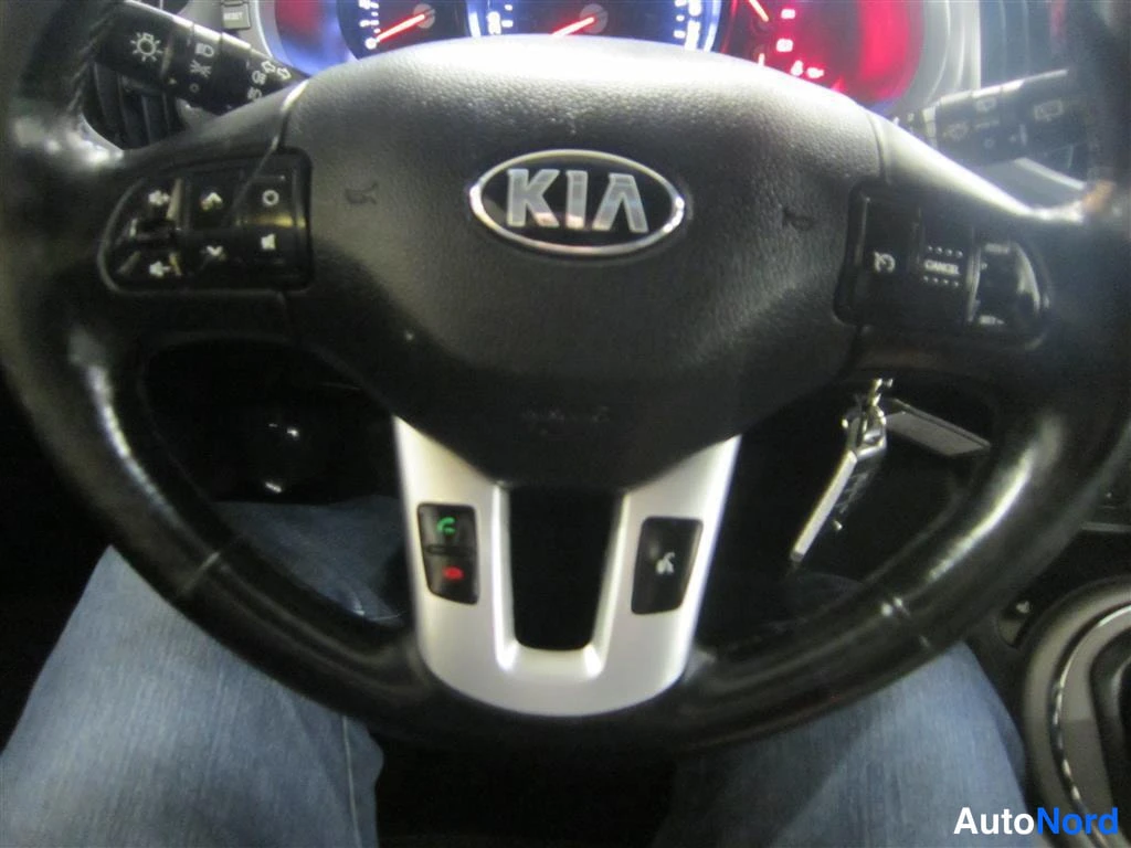 Beige Kia Sportage 2016, yksityiskohta, kuva 18