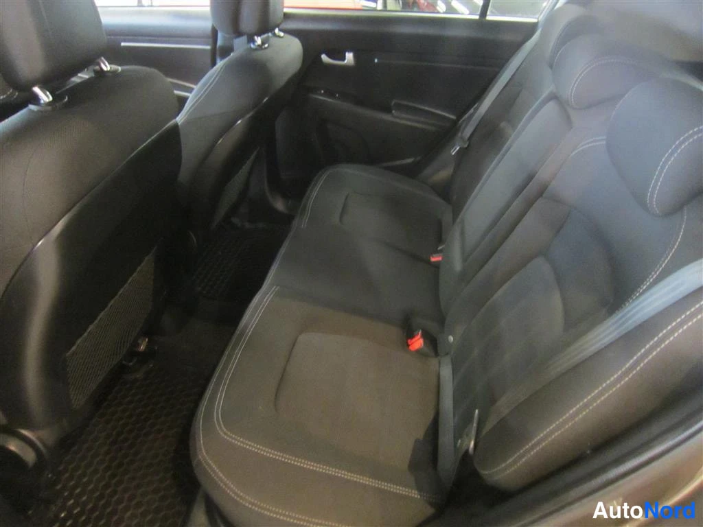 Beige Kia Sportage 2016, kuva 22